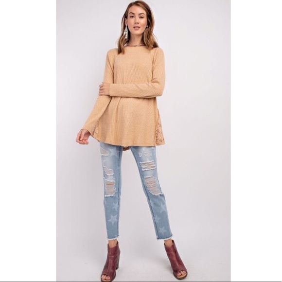 $ FIRM 🌷Latte Thermal Babydoll Tunic - Picture 2 of 5